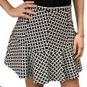 Diane Von Furstenberg Black‎ White Basket Weave Print Circle Skater Mini Skirt 4